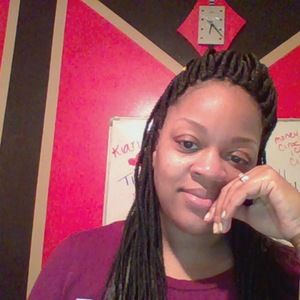 Meet your Posher, Tiesha